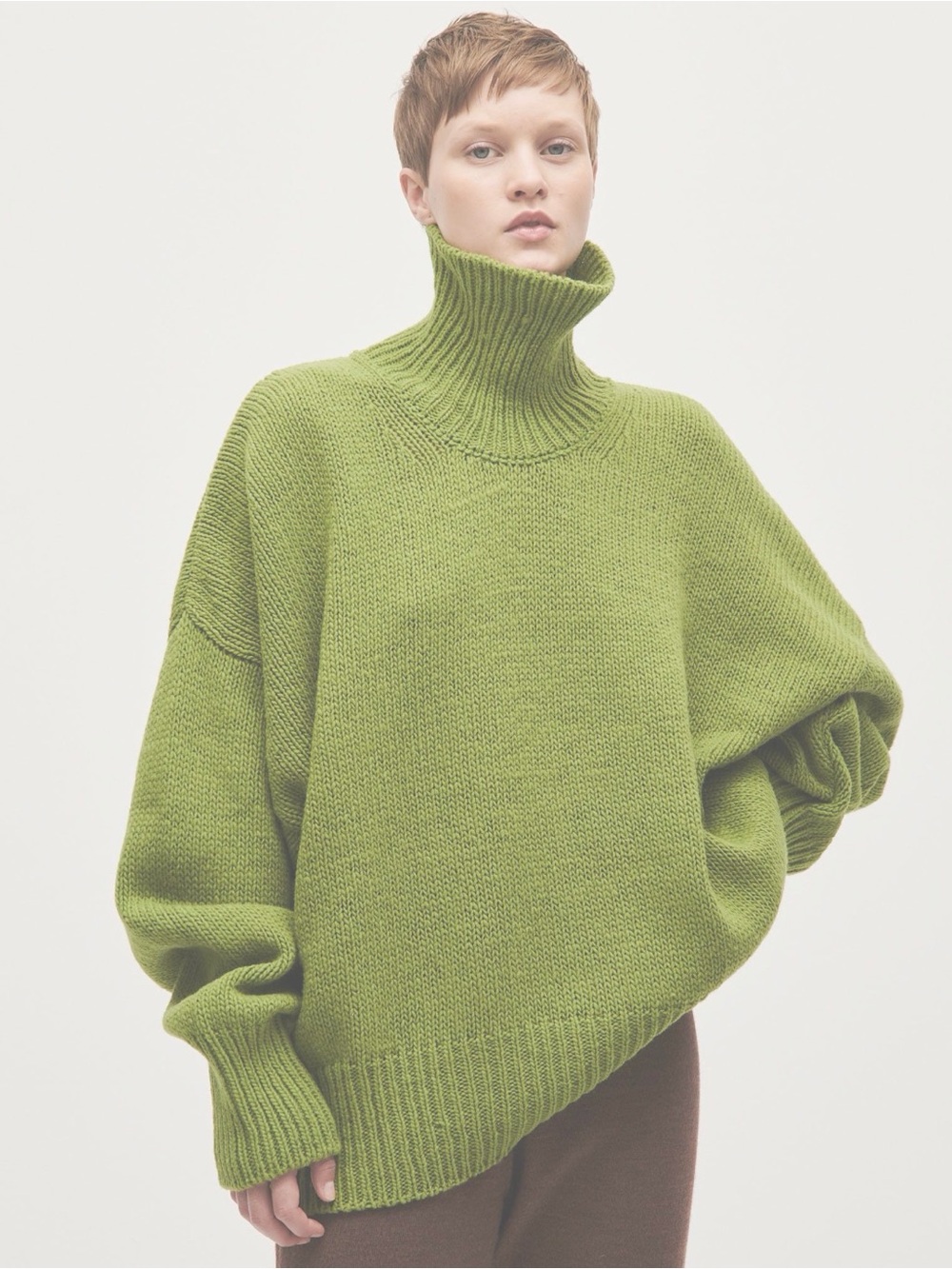 Babaa sweater #17 in Olivera Green